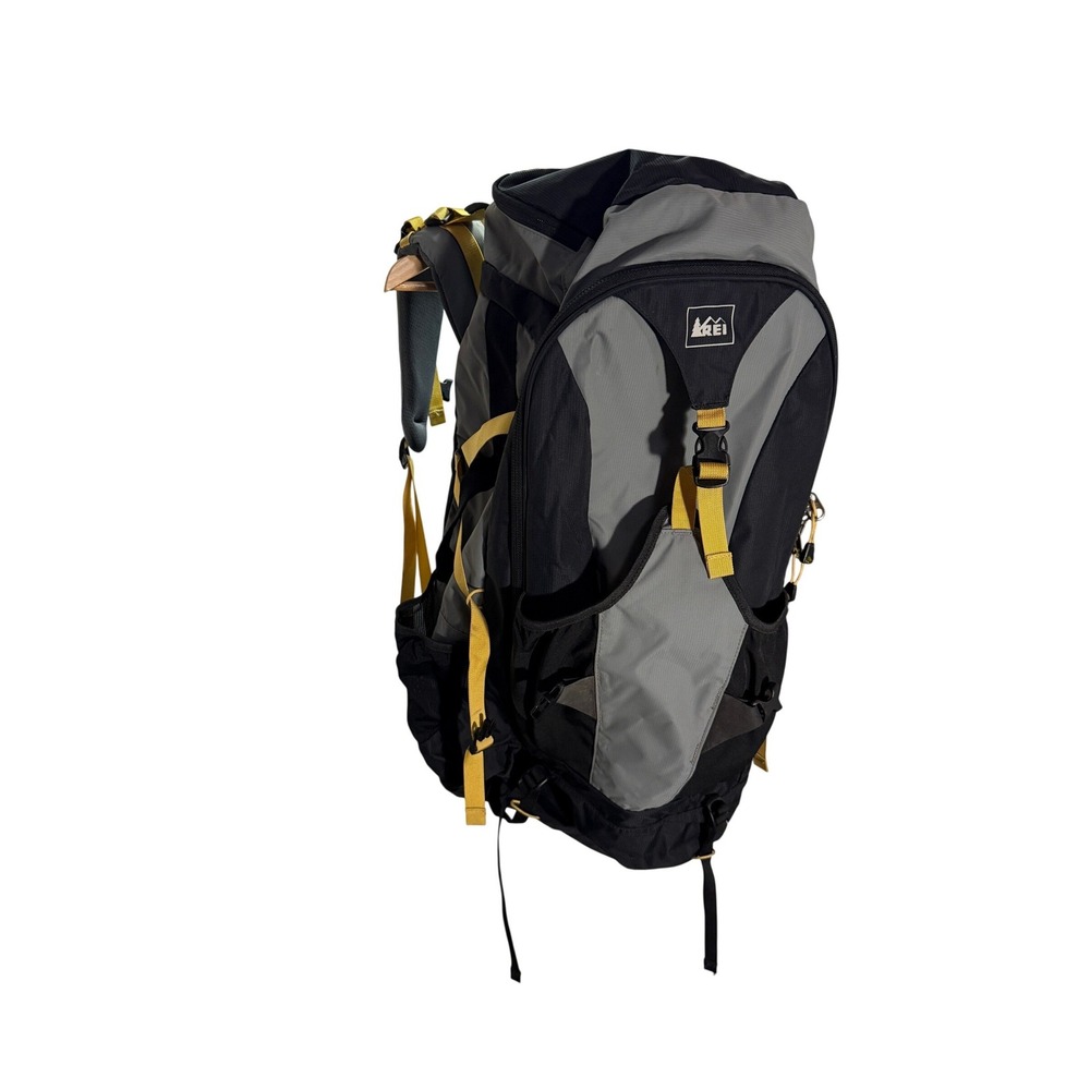 REI Co-op backpack Grand Tour 85 technical daypack gray extra comfort 85L‎ large